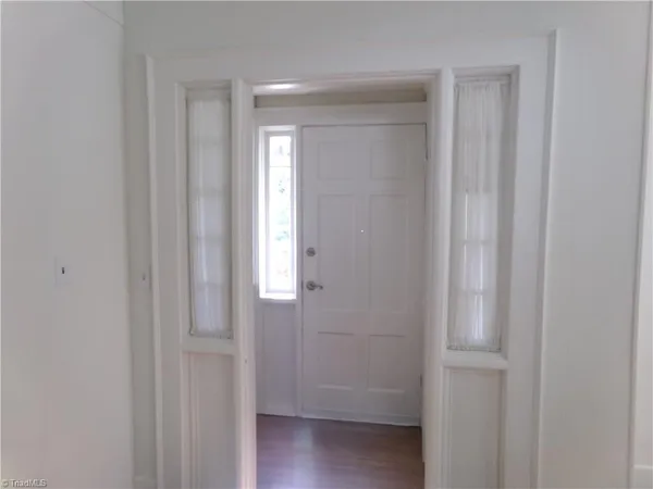 $1,650 | 1529 West 1st Street, Winston-Salem, NC 27104