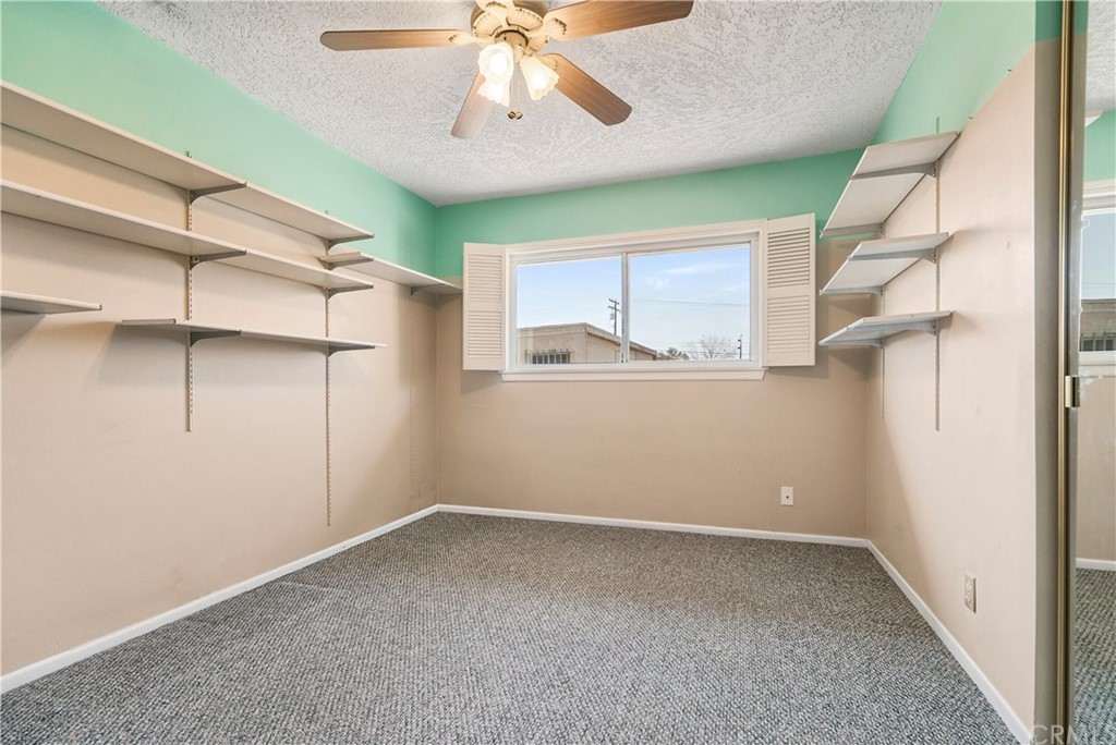 19903 Serrano Road Apple Valley, CA 92307 - Photo 17 of 51