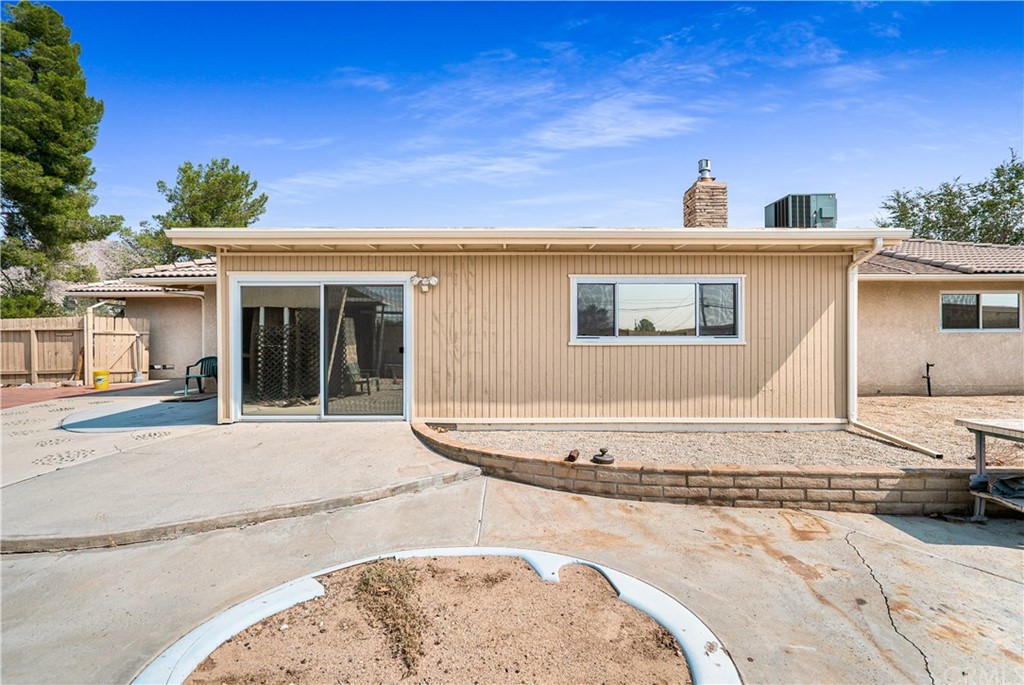 19903 Serrano Road Apple Valley, CA 92307 - Photo 26 of 51