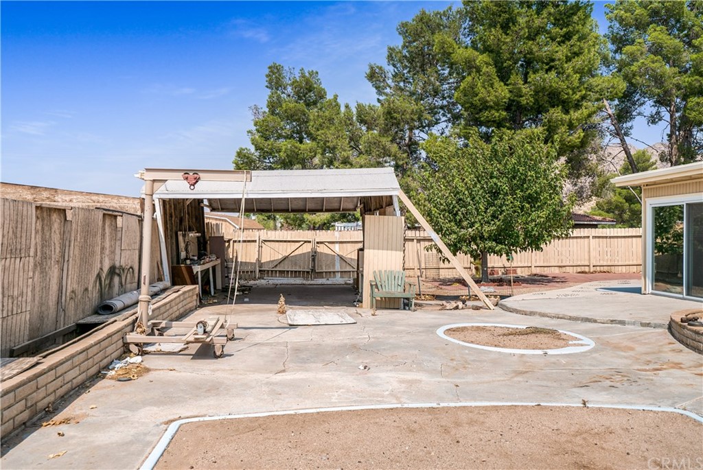 19903 Serrano Road Apple Valley, CA 92307 - Photo 29 of 51