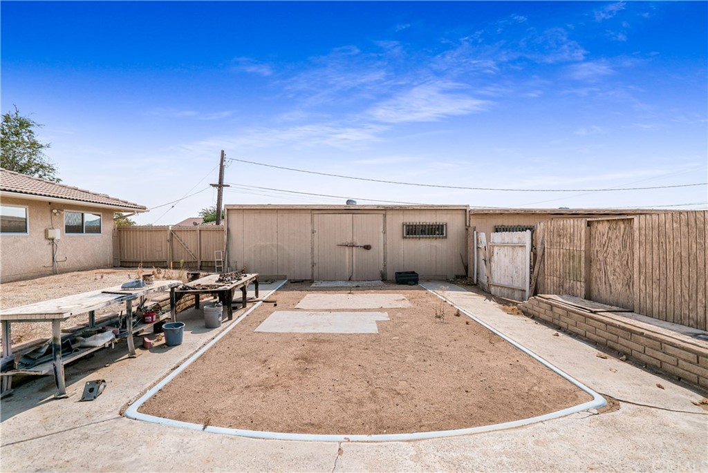 19903 Serrano Road Apple Valley, CA 92307 - Photo 30 of 51