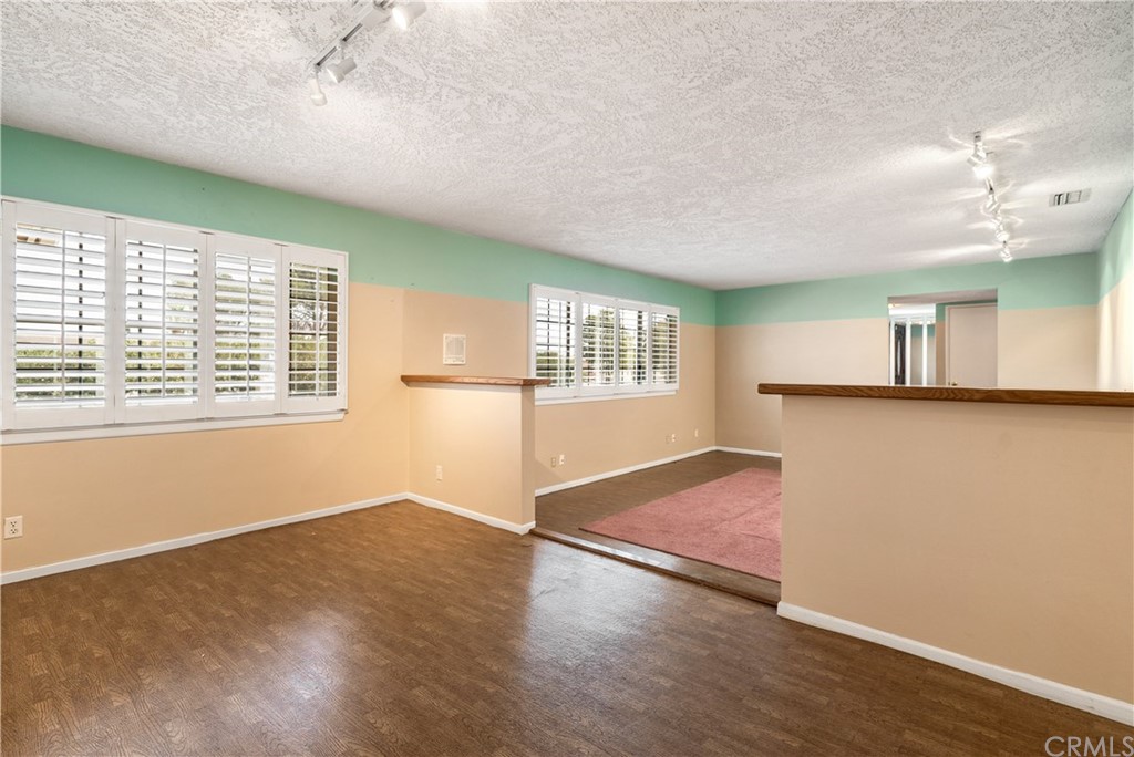 19903 Serrano Road Apple Valley, CA 92307 - Photo 4 of 51