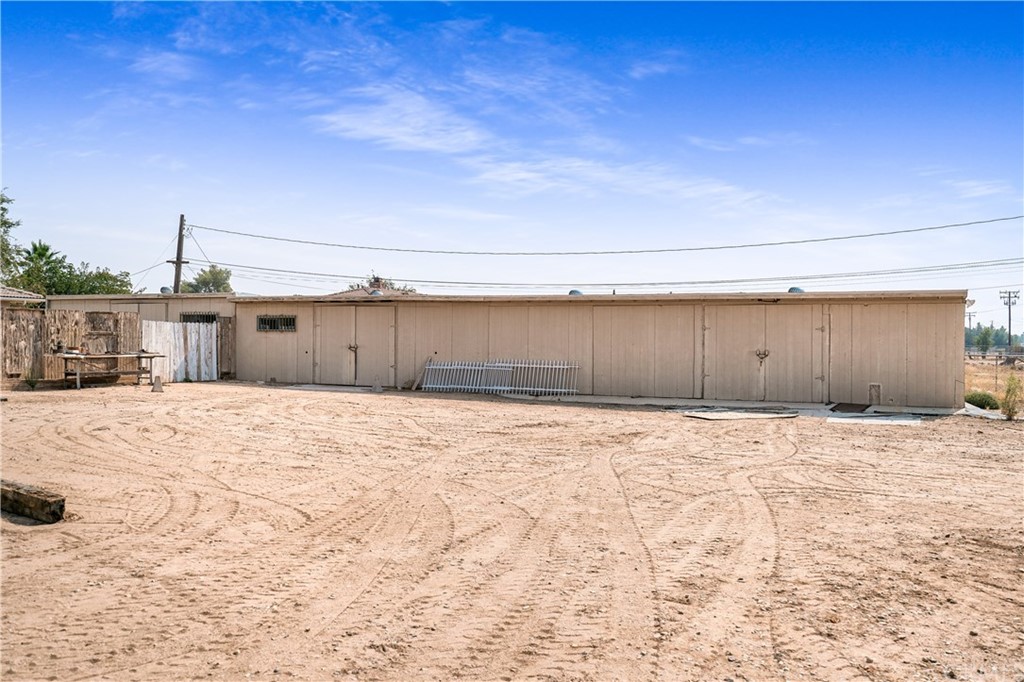 19903 Serrano Road Apple Valley, CA 92307 - Photo 32 of 51
