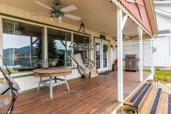 $560,000 | 14128 North Meadow Lane, Newman Lake, WA 99025