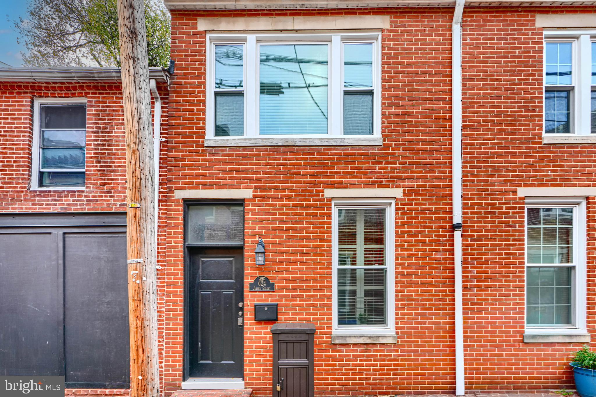 624 Jasper Street Baltimore, MD 21201 - Photo 1 of 24