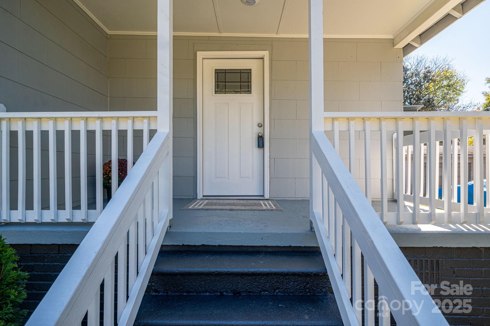 1811 Hemlock Avenue Gastonia, NC 28054 - Photo 5 of 31 a view of entryway