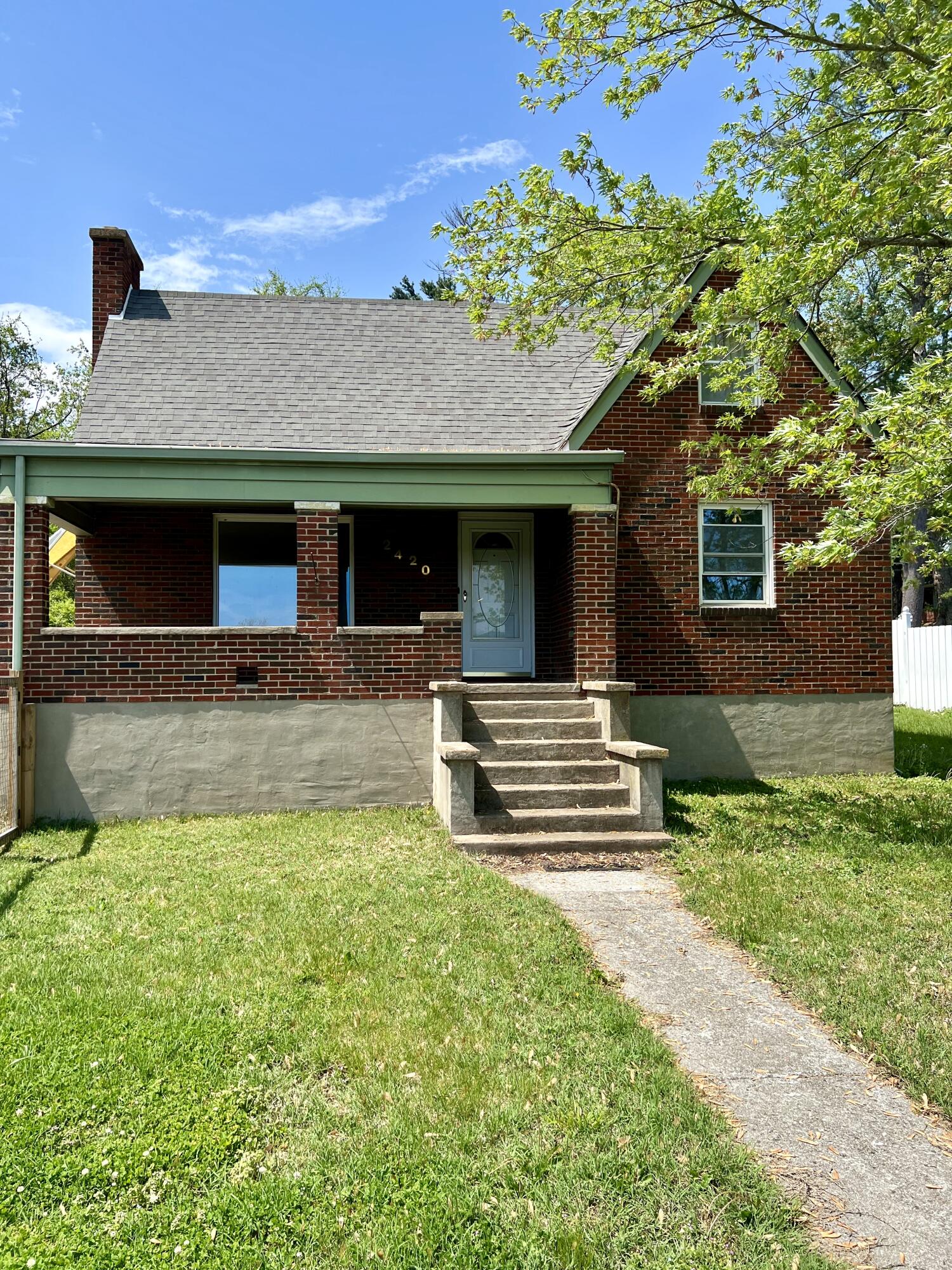 A52923CB-BDB1-40FF-A7AB-0E28899BA2F9