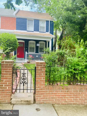 $1,800 | 113 Forrester Street Southwest, Unit B, Washington, DC 20032