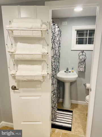 $1,800 | 113 Forrester Street Southwest, Unit B, Washington, DC 20032