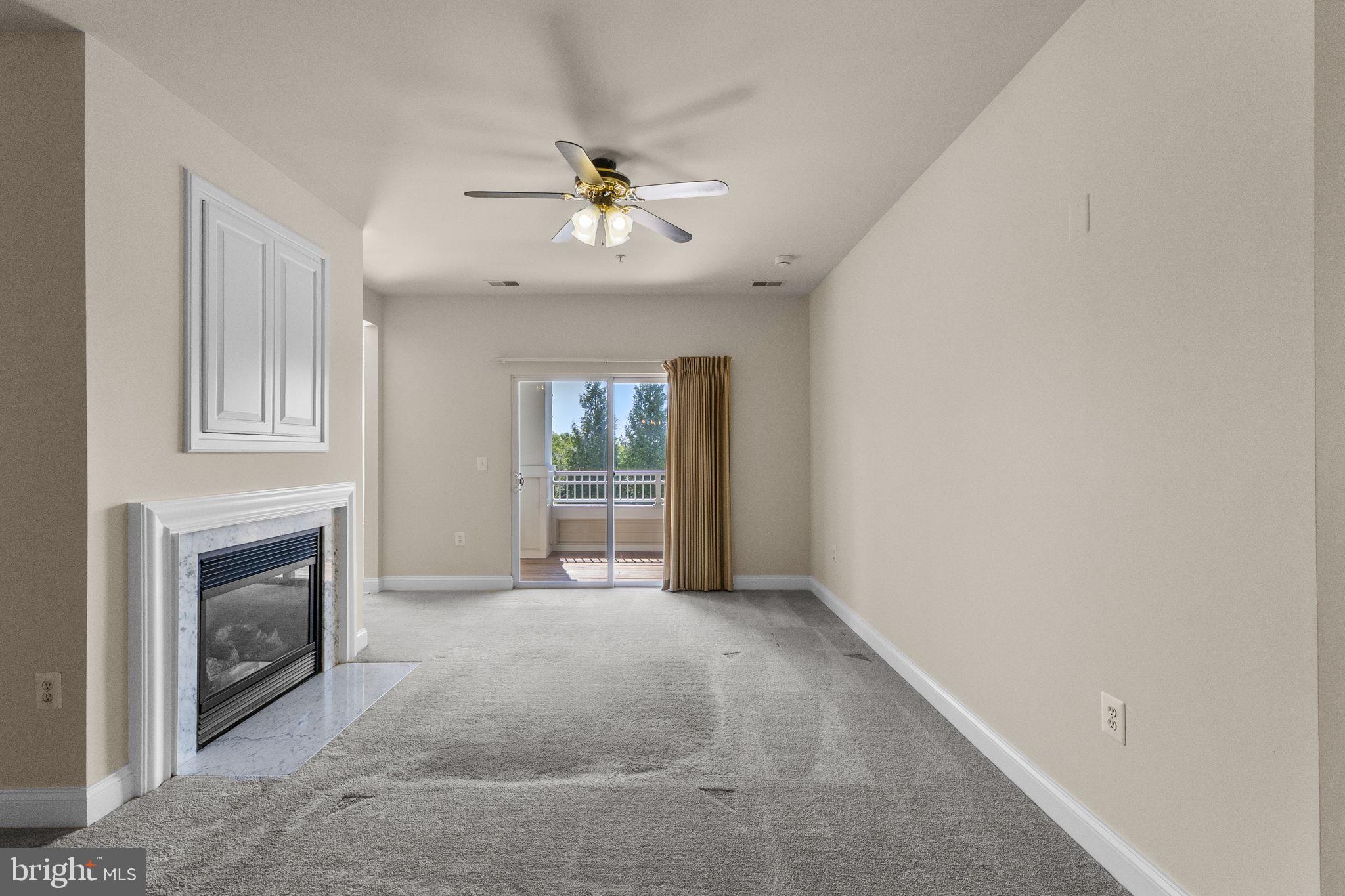 12824 Clarksburg Square Road, Unit 204 Clarksburg, MD 20871 - Photo 9 of 45 Living room