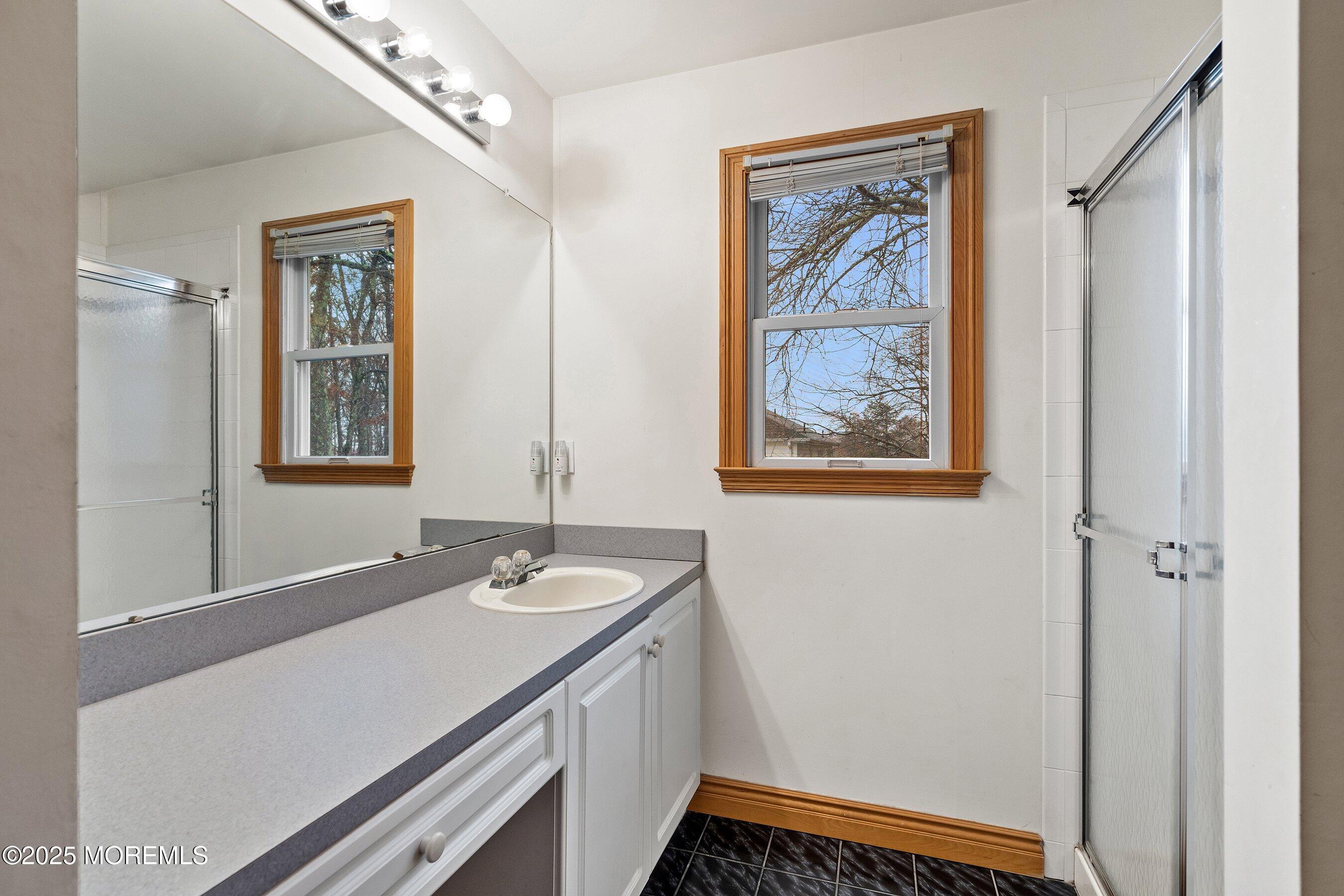 901 Bethel Church Road Jackson, NJ 08527 - Photo 36 of 46 Full Bathroom 2nd Floor