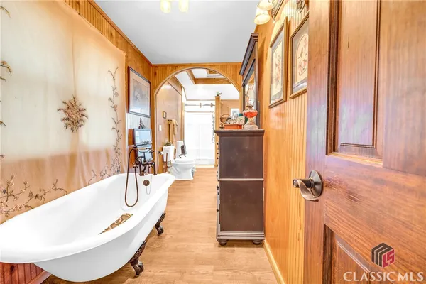 $750,000 | 1751 Apalachee River Road, Madison, GA 30650