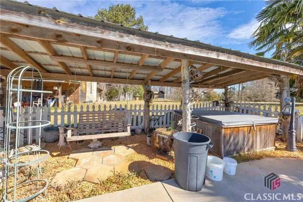 $750,000 | 1751 Apalachee River Road, Madison, GA 30650
