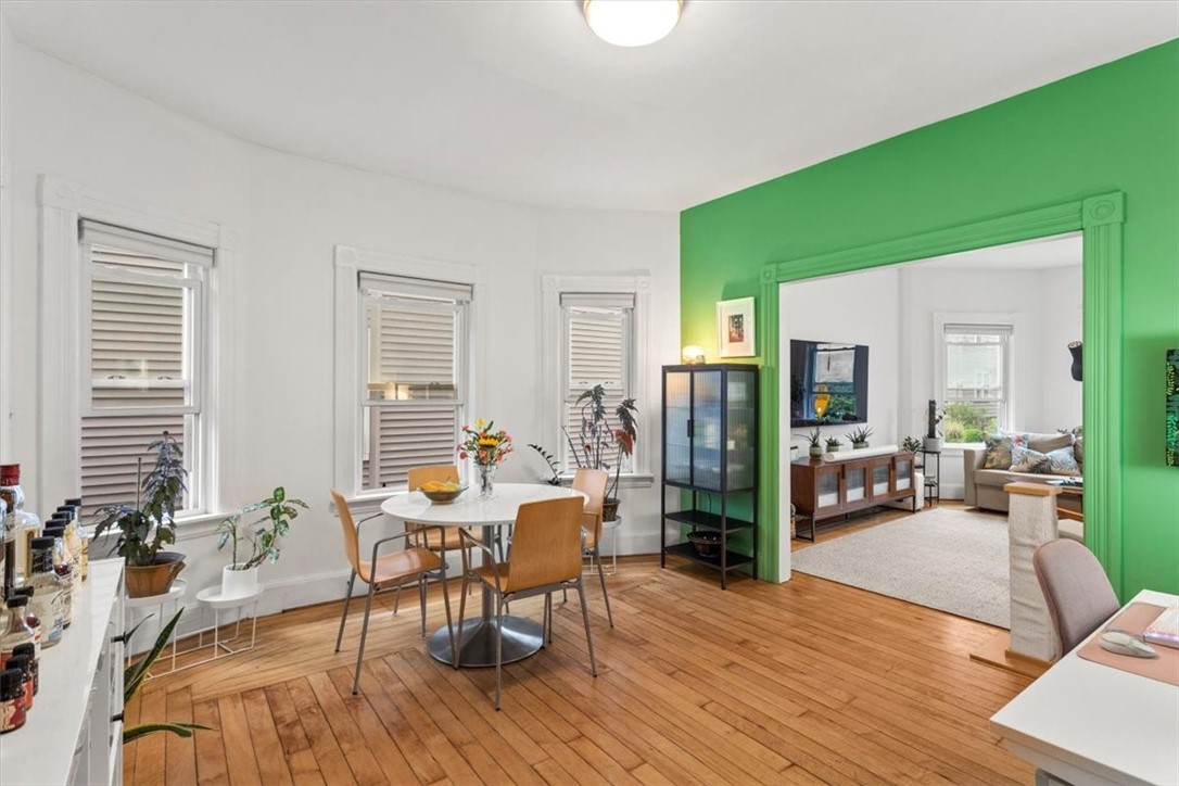 206 Rochambeau Avenue, Unit 1 Providence, RI 02906 - Photo 13 of 32