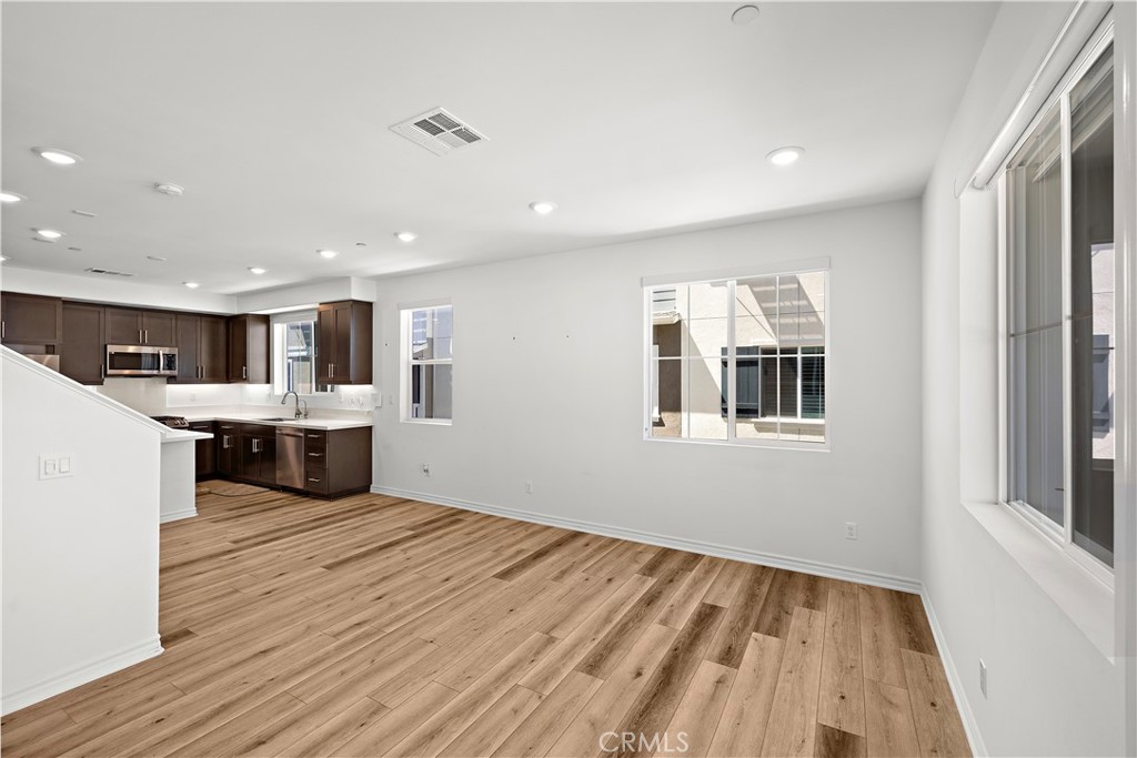 1415 Reliance Carson, CA 90746 - Photo 8 of 43