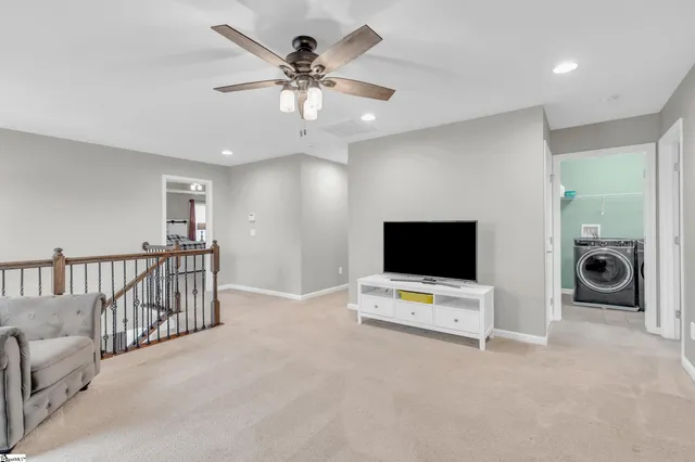 $499,900 | 34 Barlow Court, Simpsonville, SC 29681