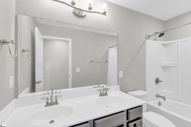 $499,900 | 34 Barlow Court, Simpsonville, SC 29681