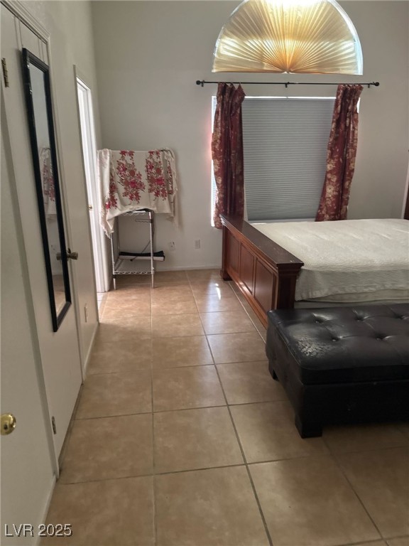 7037 Morales Circle Las Vegas, NV 89119 - Photo 4 of 8