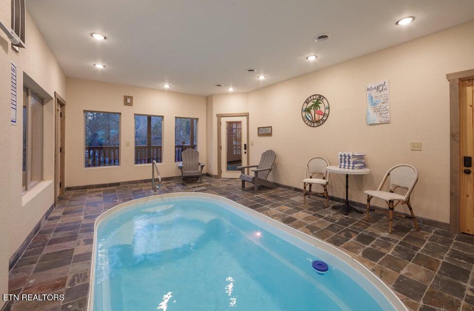 1727 Pulaski Lane Sevierville, TN 37862 - Photo 5 of 53 6