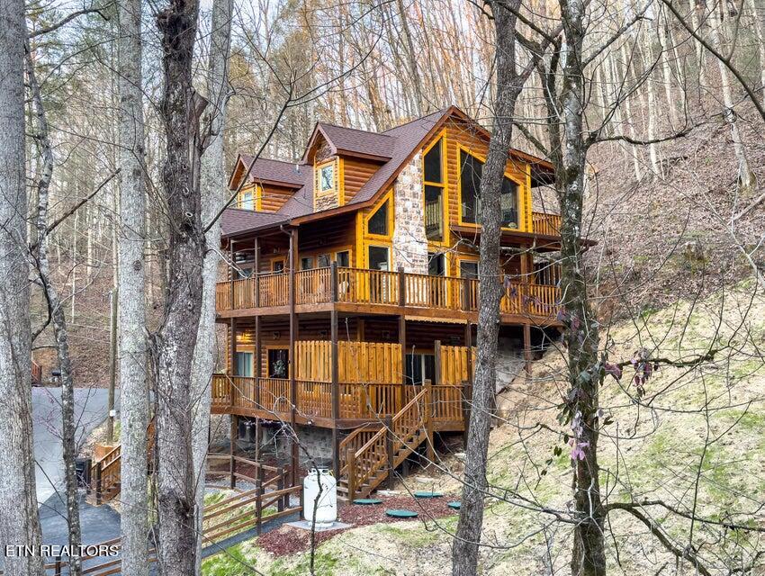 1727 Pulaski Lane Sevierville, TN 37862 - Photo 51 of 53 54