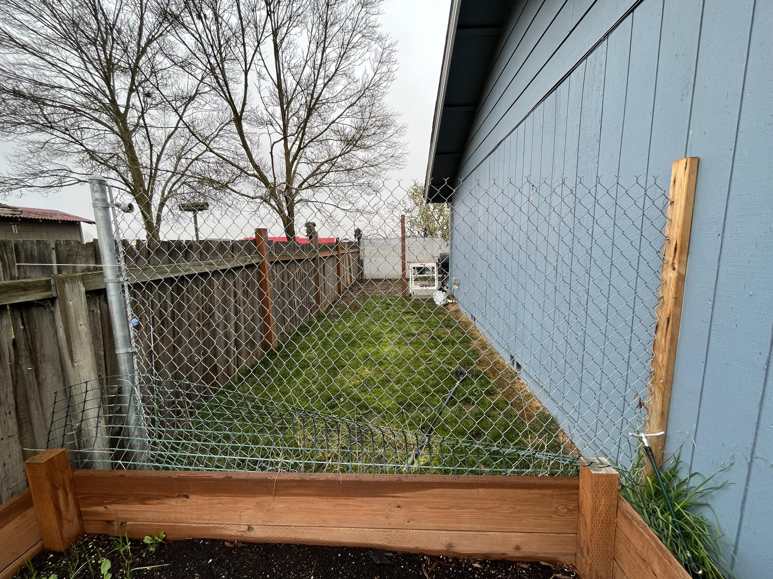 8219 Division Road White City, OR 97503 - Photo 19 of 22 19.2