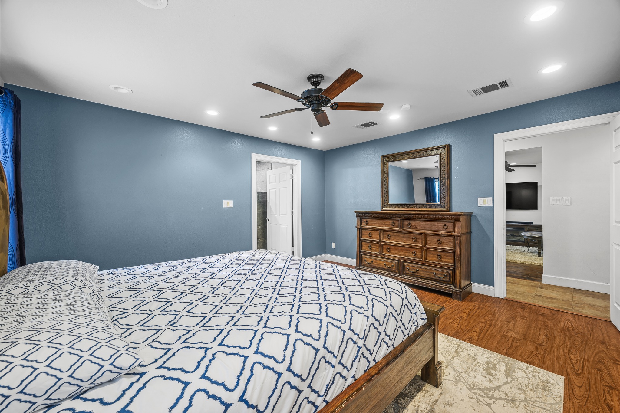 2110 Spring Valley Drive Dripping Springs, TX 78620 - Photo 23 of 40