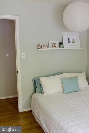 404 Marshall Road Southwest Vienna, VA 22180 - Photo 15 of 18 2nd Bedroom