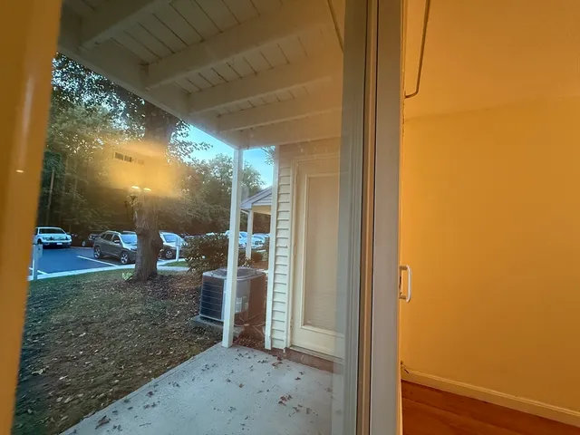 $1,975 | 34 Walden Drive, Unit 3, Natick, MA 01760