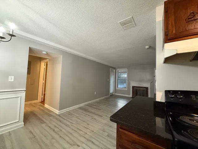 $1,975 | 34 Walden Drive, Unit 3, Natick, MA 01760