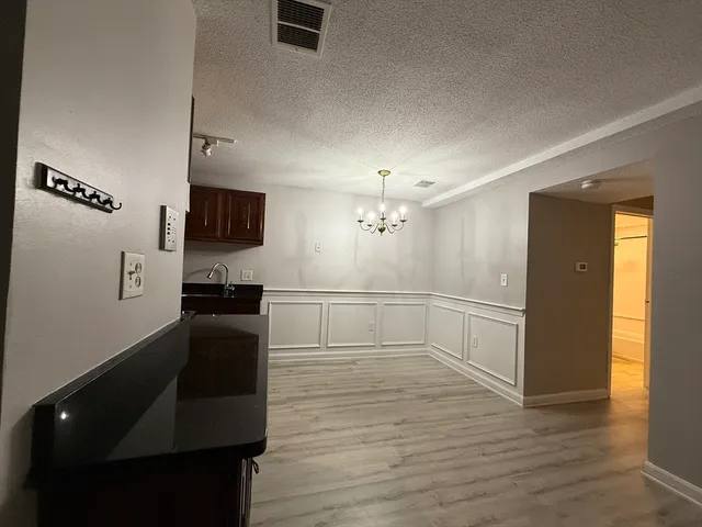 $1,975 | 34 Walden Drive, Unit 3, Natick, MA 01760