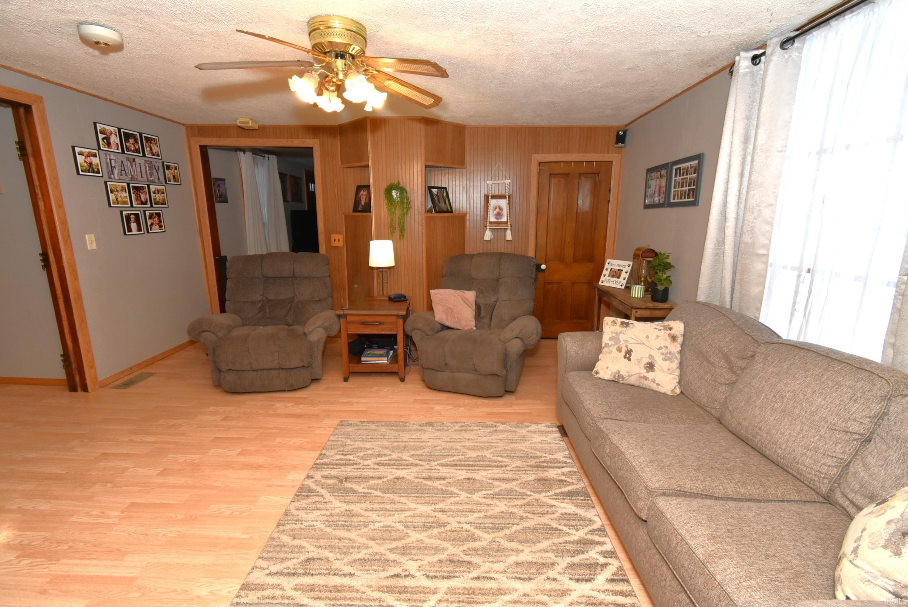 215 North Adams Street Boswell, IN 47921 - Photo 17 of 32