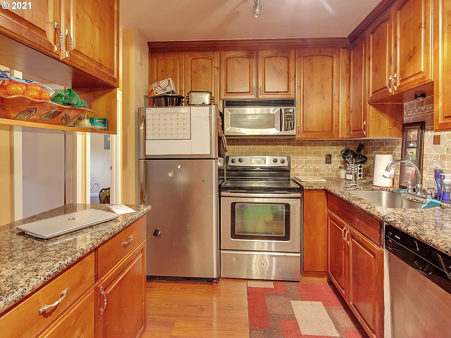 11048 Southwest Greenburg Road, Unit 347 Tigard, OR 97223 - Photo 4 of 24 Gallery Image 4