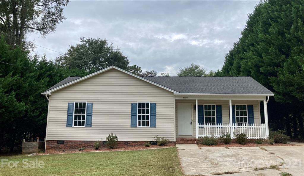 5721 Lee Cline Road, Unit 2 Conover, NC 28613 - Photo 1 of 12 Gallery Image 1