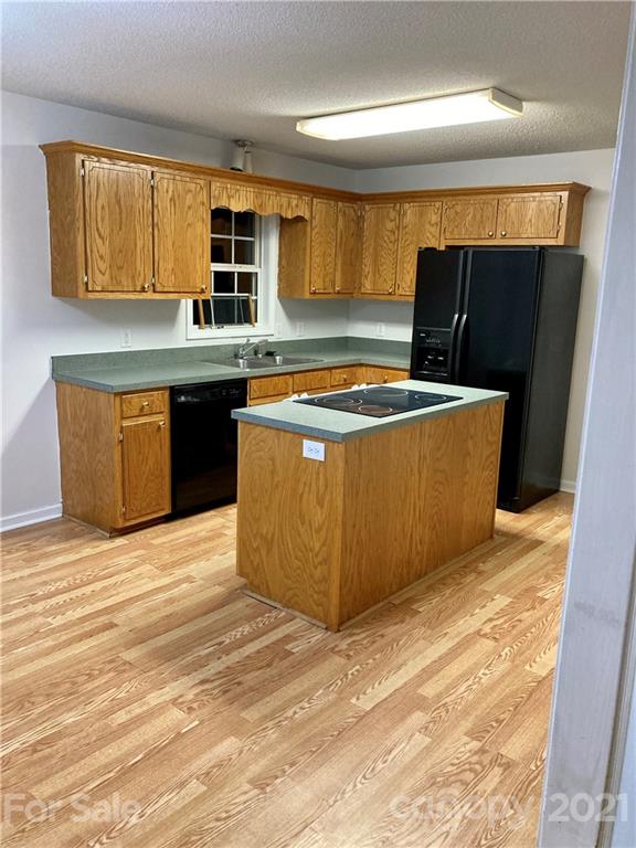 5721 Lee Cline Road, Unit 2 Conover, NC 28613 - Photo 7 of 12 Gallery Image 7
