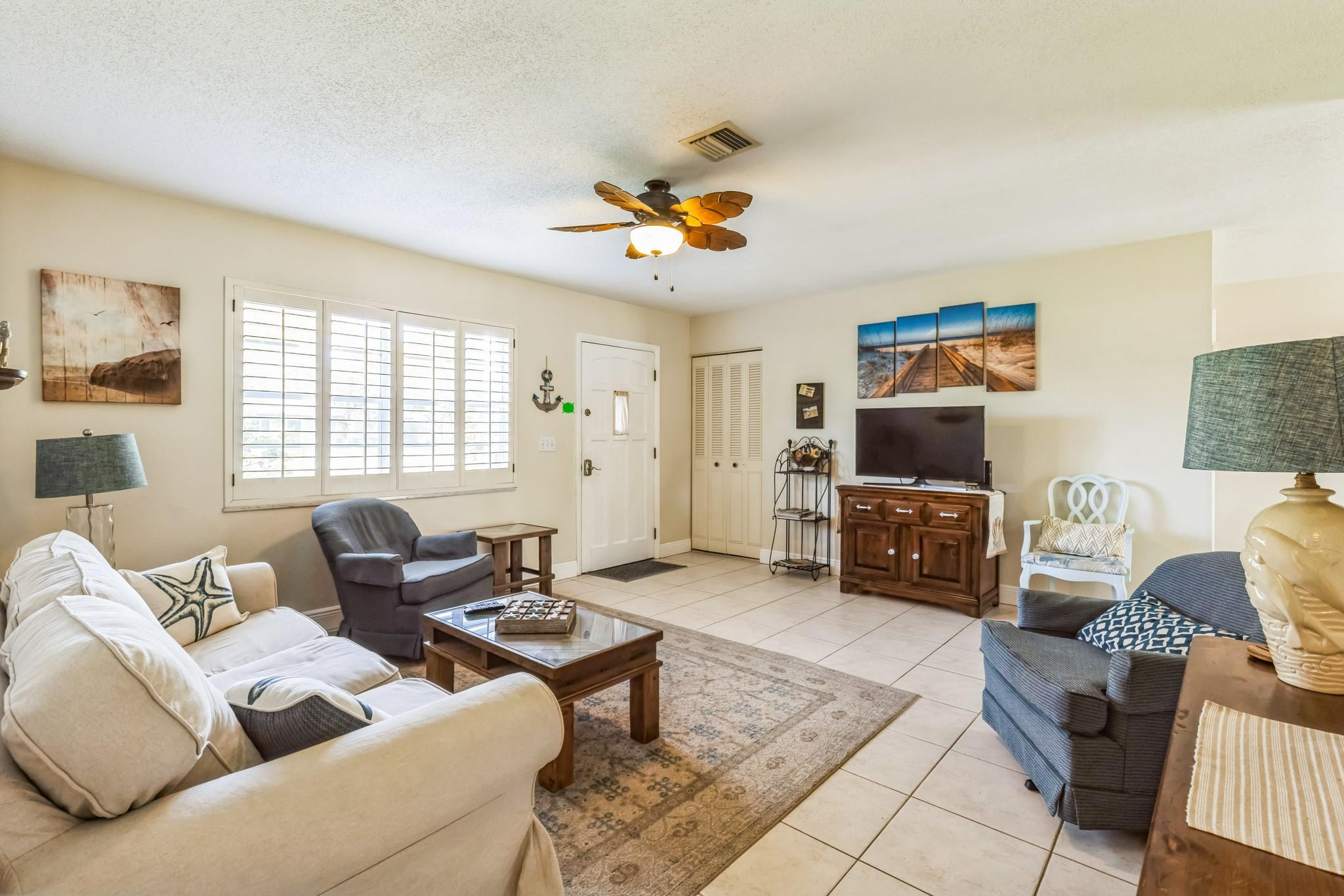 1153 Southeast Dolphin Drive Stuart, FL 34996 - Photo 6 of 31 Photo 6