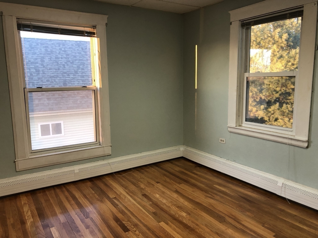 184 Middle Street, Unit 2 Braintree, MA 02184 - Photo 6 of 10