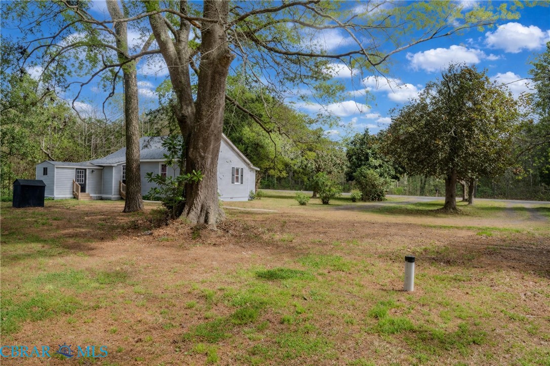 633 Fitchetts Wharf Road Mathews, VA 23109 - Photo 21 of 24