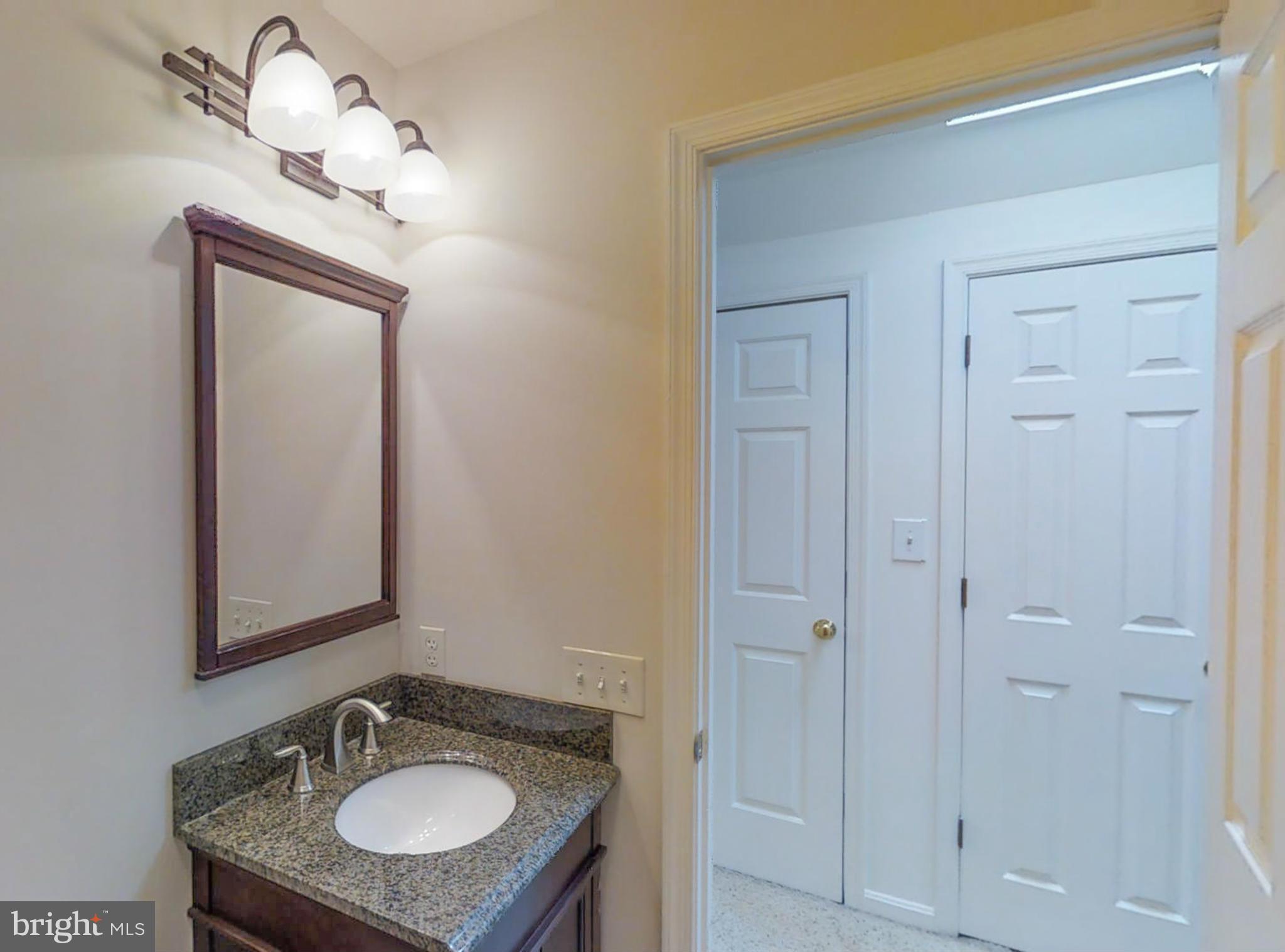3909 Basford Road Frederick, MD 21703 - Photo 18 of 30 Bath