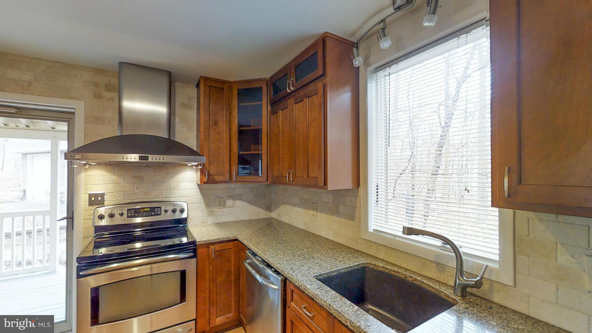3909 Basford Road Frederick, MD 21703 - Photo 7 of 30 Kitchen