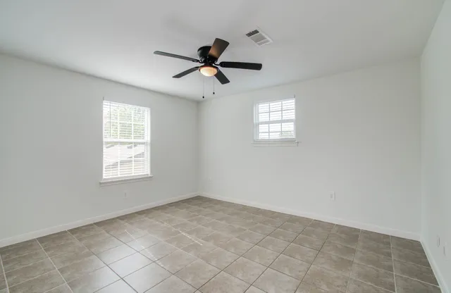 $450,000 | 5403 Farley Drive, Houston, TX 77032