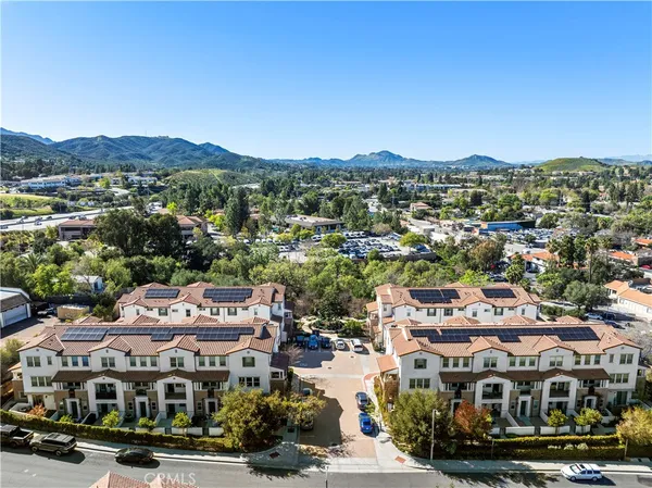 $739,950 | 83 Jensen Court, Thousand Oaks, CA 91360