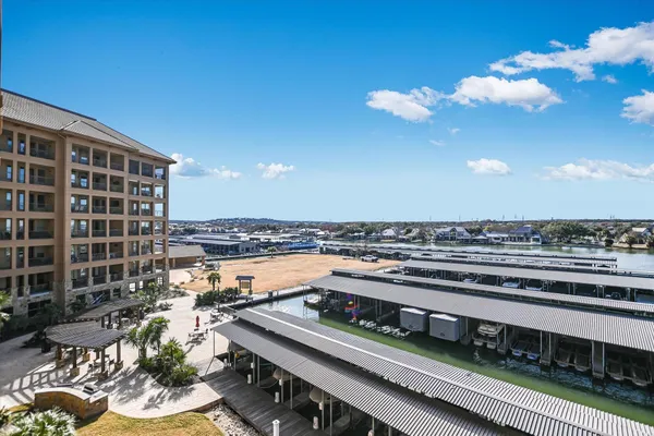 $685,000 | 1000 The Cape, Unit 33, Horseshoe Bay, TX 78657