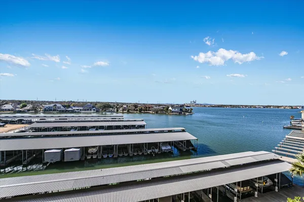 $685,000 | 1000 The Cape, Unit 33, Horseshoe Bay, TX 78657