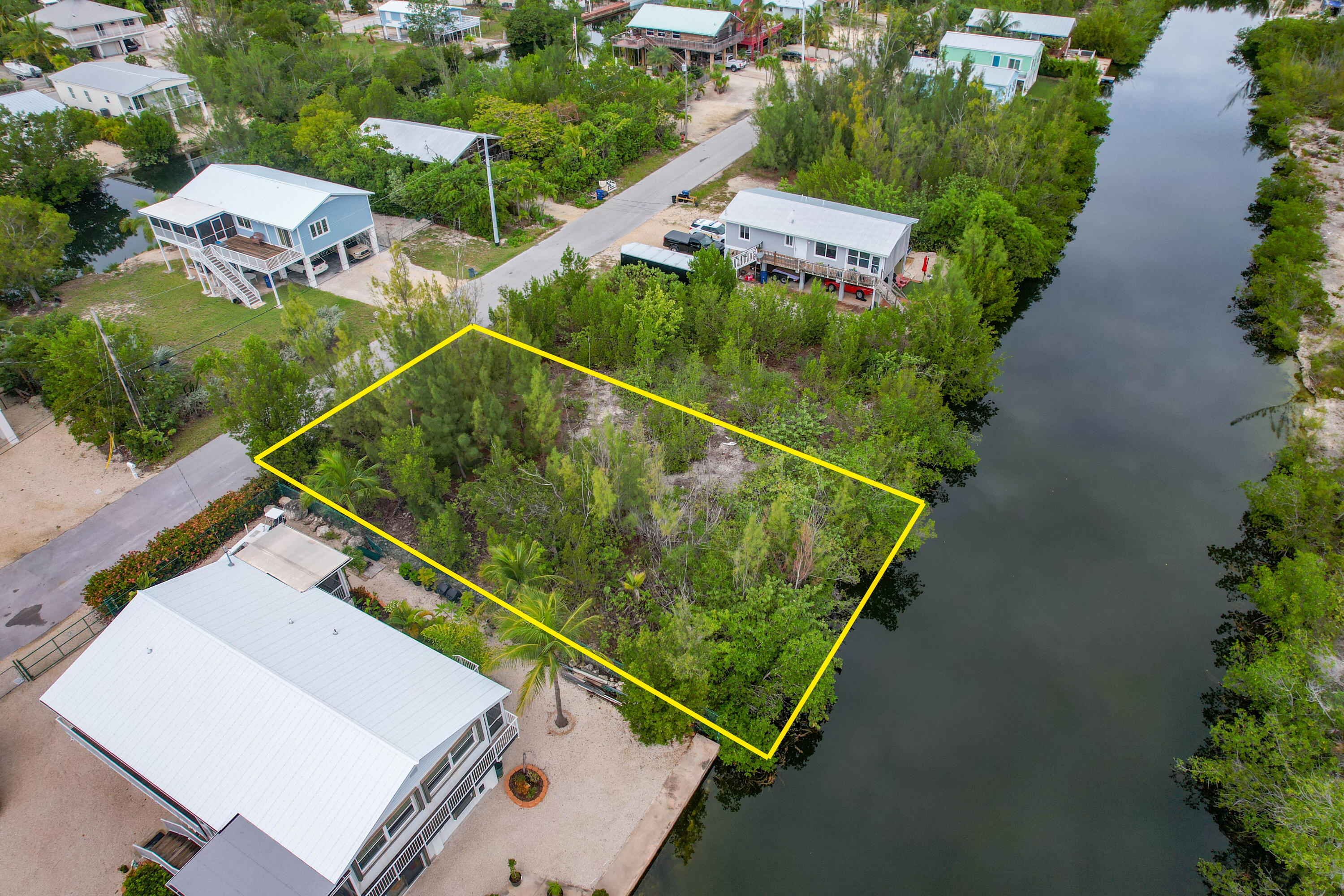 231 Pelican Lane Big Pine Key, FL 33043 - Photo 3 of 7 an aerial view of a house