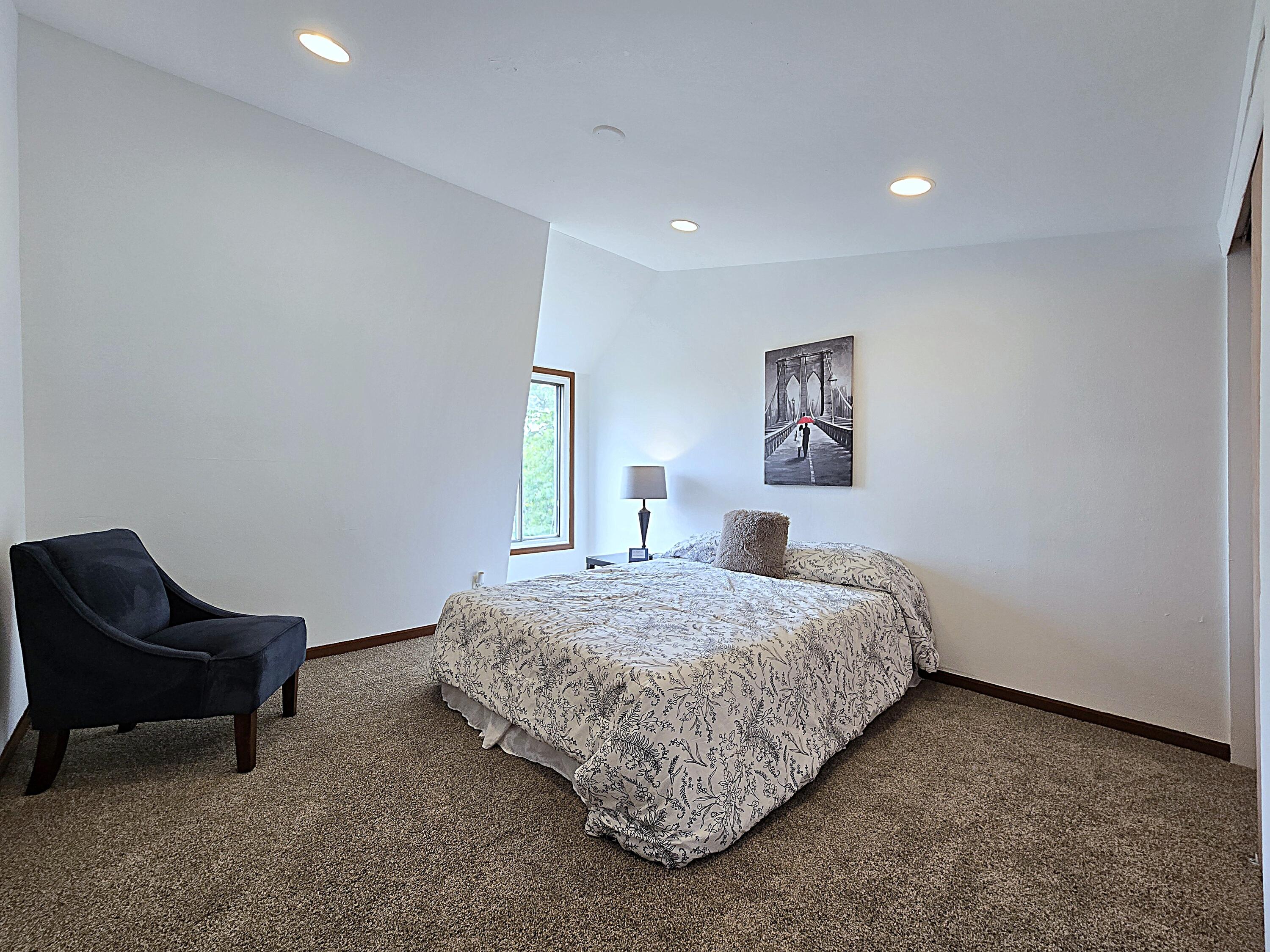 1522 Big Bend Road, Unit G Waukesha, WI 53189 - Photo 18 of 31 Bedroom 2