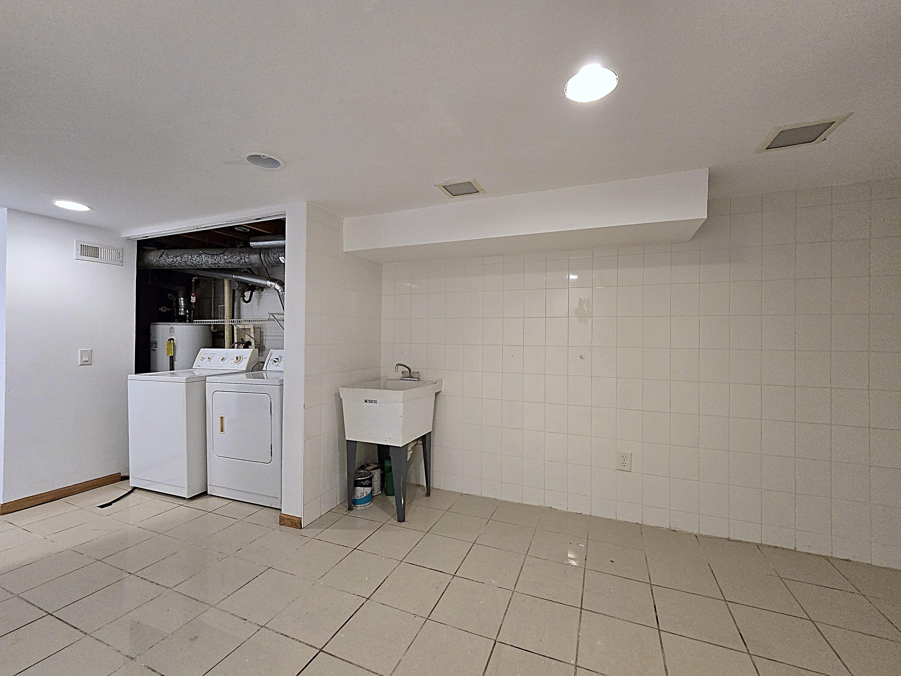 1522 Big Bend Road, Unit G Waukesha, WI 53189 - Photo 23 of 31 Laundry Area.