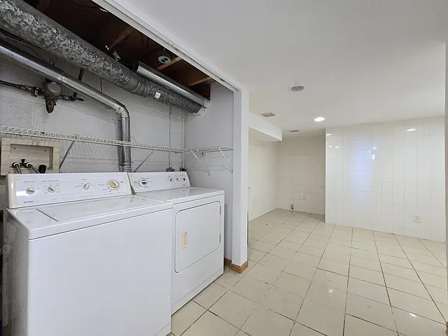 $179,900 | 1522 Big Bend Road, Unit G, Waukesha, WI 53189