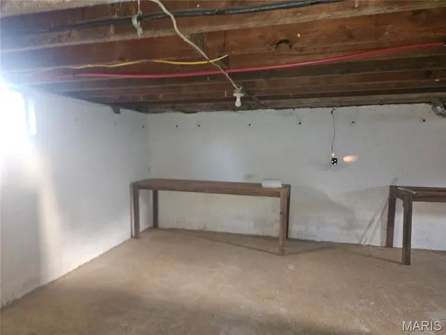 $180,000 | 411 West 2nd Street, Montgomery City, MO 63361