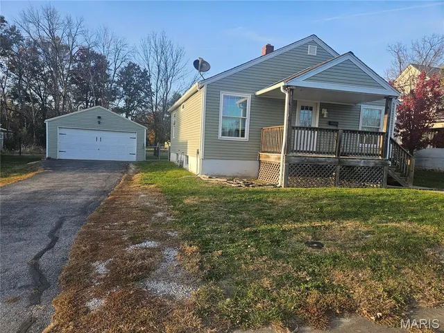 $180,000 | 411 West 2nd Street, Montgomery City, MO 63361