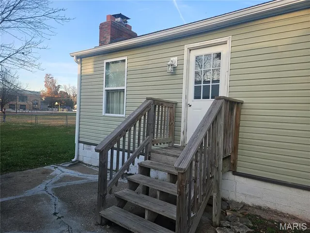 $180,000 | 411 West 2nd Street, Montgomery City, MO 63361